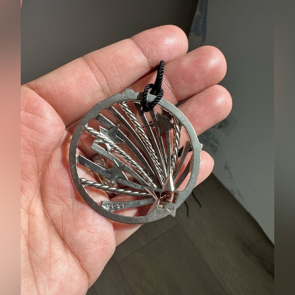 David Yurman silver tone pendant on black silken string statement necklace - Picture 3 of 5